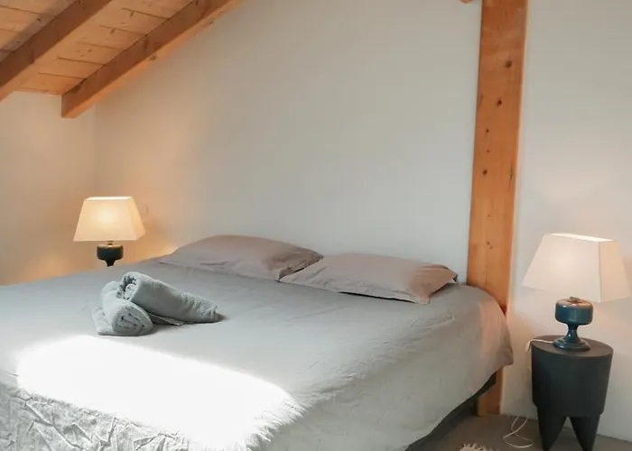 Bed & Breakfast Haixpia, Les D'hotes