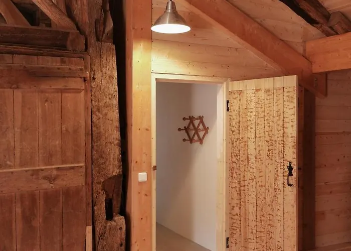 Bed & Breakfast Haixpia, Les D'hotes 3*