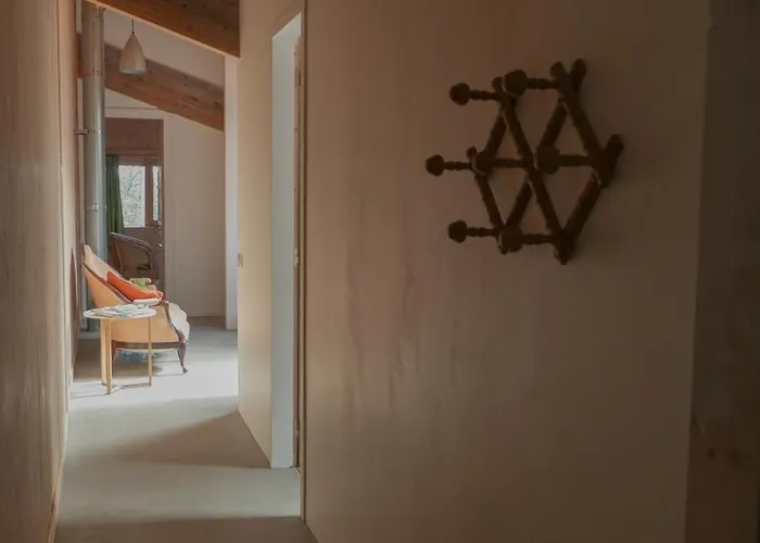 Haixpia, Les D'hotes Bed & Breakfast