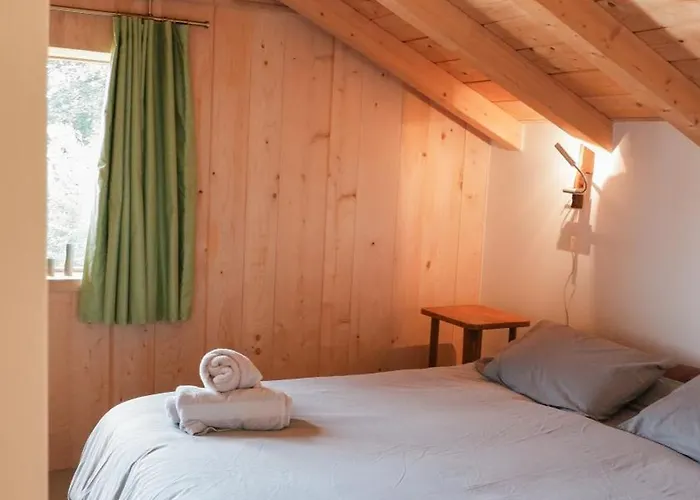 Bed & Breakfast Haixpia, Les D'hotes