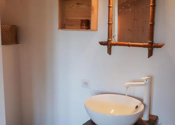 Haixpia, Les D'hotes Bed & Breakfast